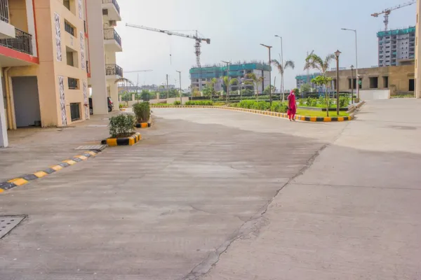 24 meter main road | June 2021