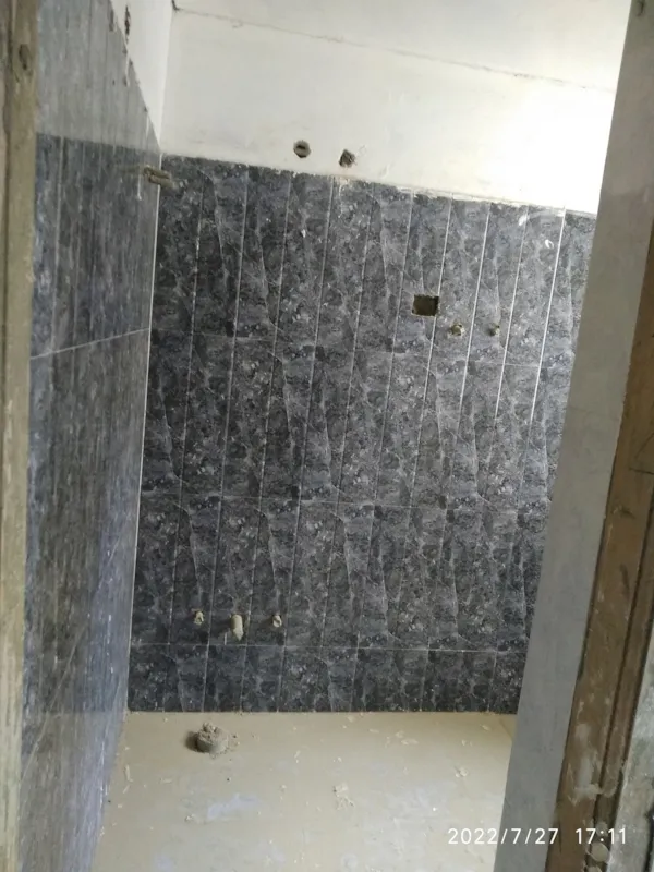 Bathroom tiling