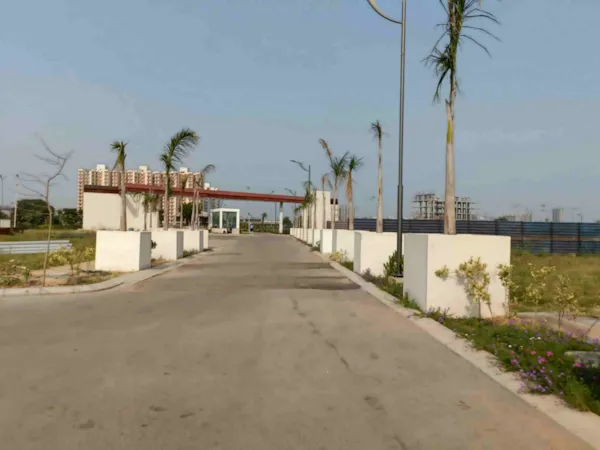 Internal Road, Sec-90