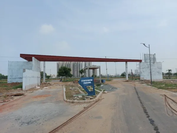 Main gate’s iron structure work completed